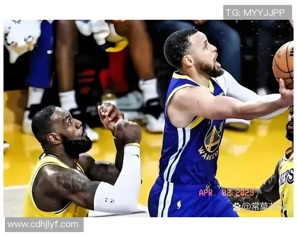 快船勇士激战11月20日NBA赛场巅峰对决精彩回顾与分析