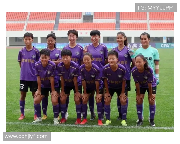 精彩女足球比赛直播录屏在线观看尽享激情瞬间与赛场魅力