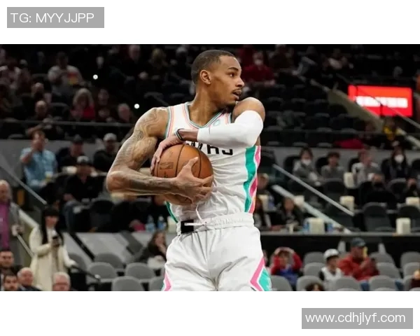 德章泰穆雷的篮球之路与未来发展潜力分析